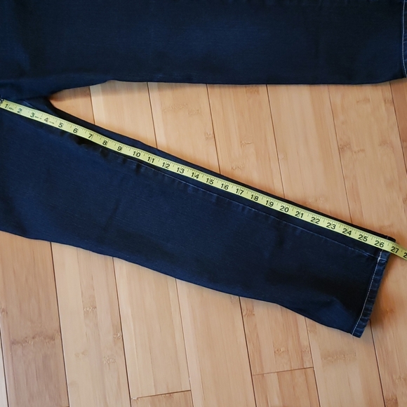 Capris - Picture 6 of 9